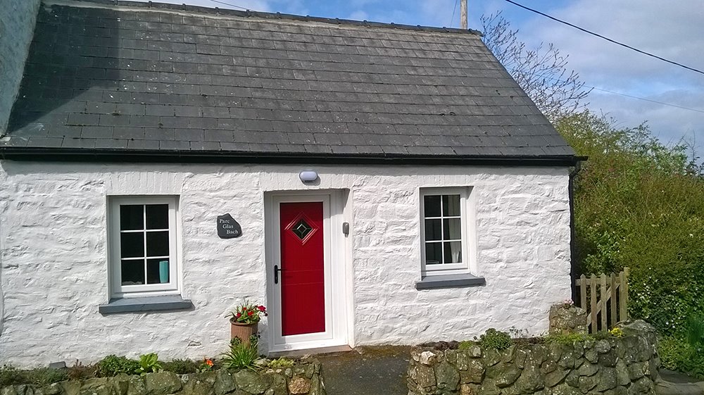 Christmas Breaks In Wales Coastal Cottages Of Pembrokeshire Uk