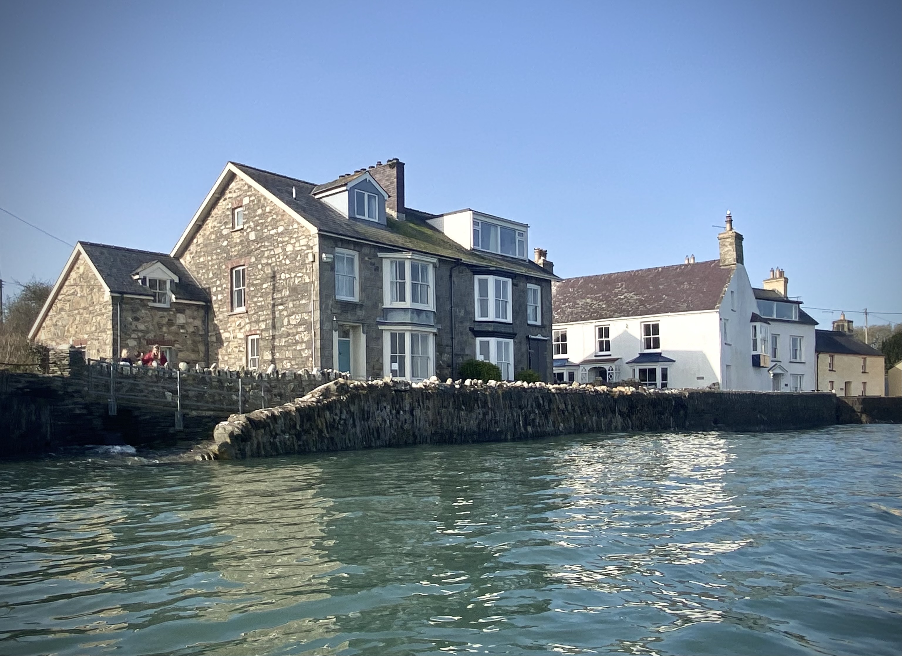 Craig y Mor Holiday Cottage in Newport