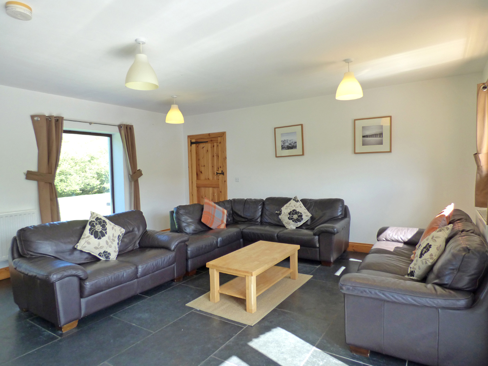 accommodation poppit sands