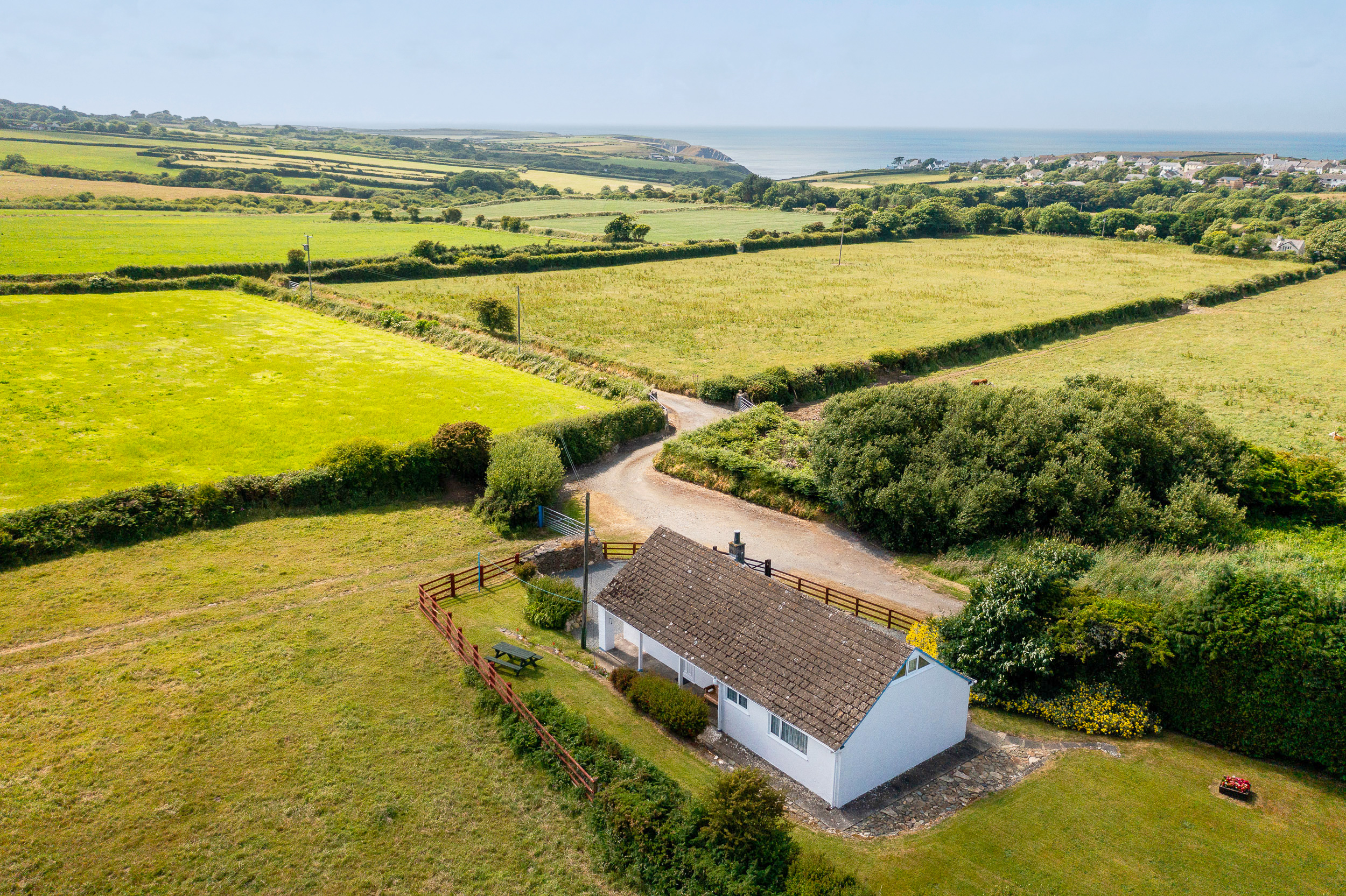 Llanwg - Holiday Cottage in Pembrokeshire