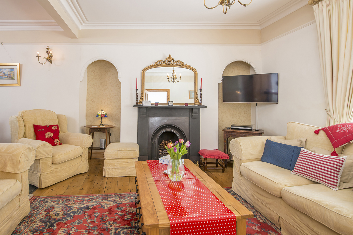 Anvil House - Holiday Cottage in Pembrokeshire
