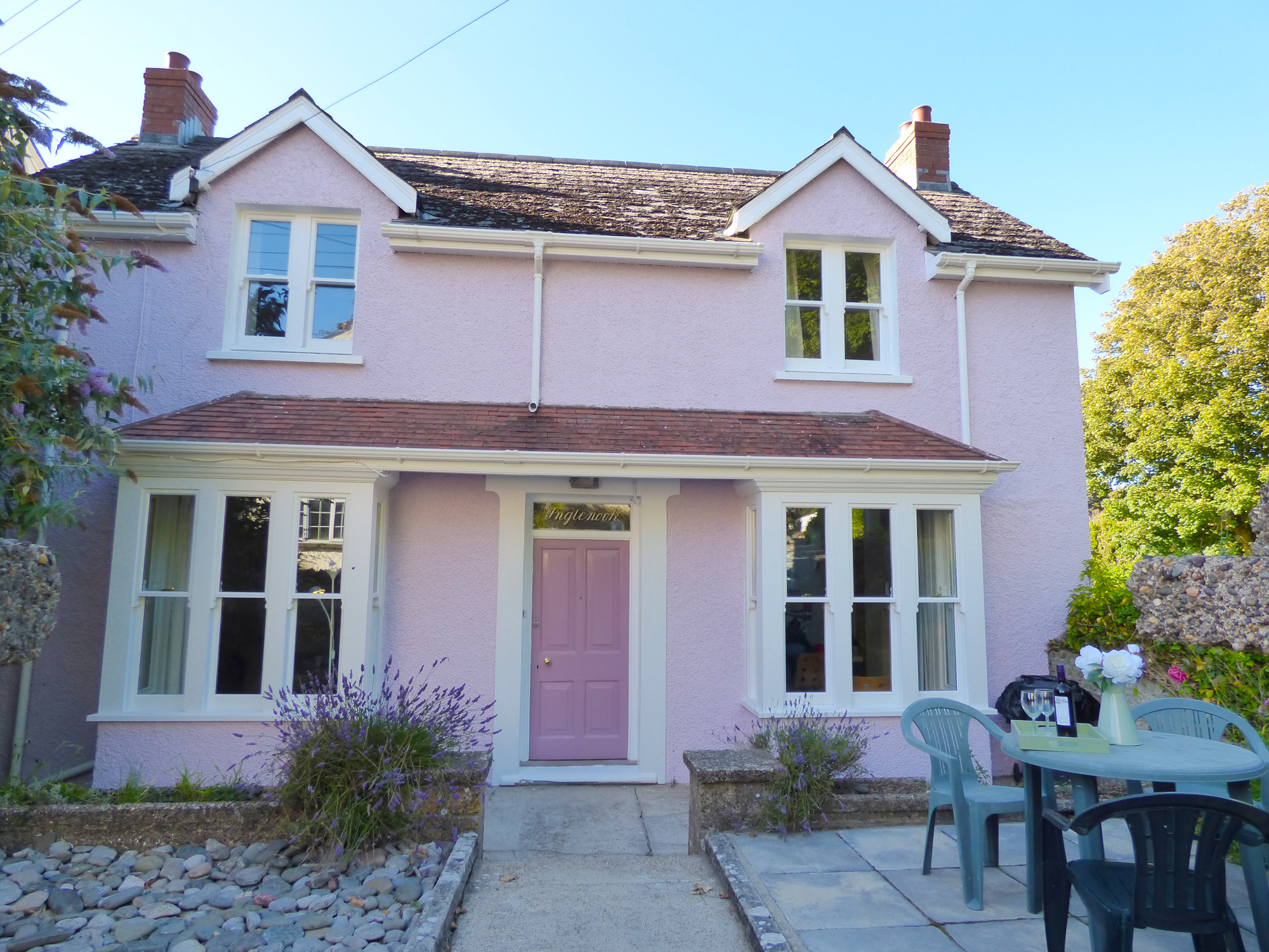 Inglenook House - Holiday Cottage in Pembrokeshire