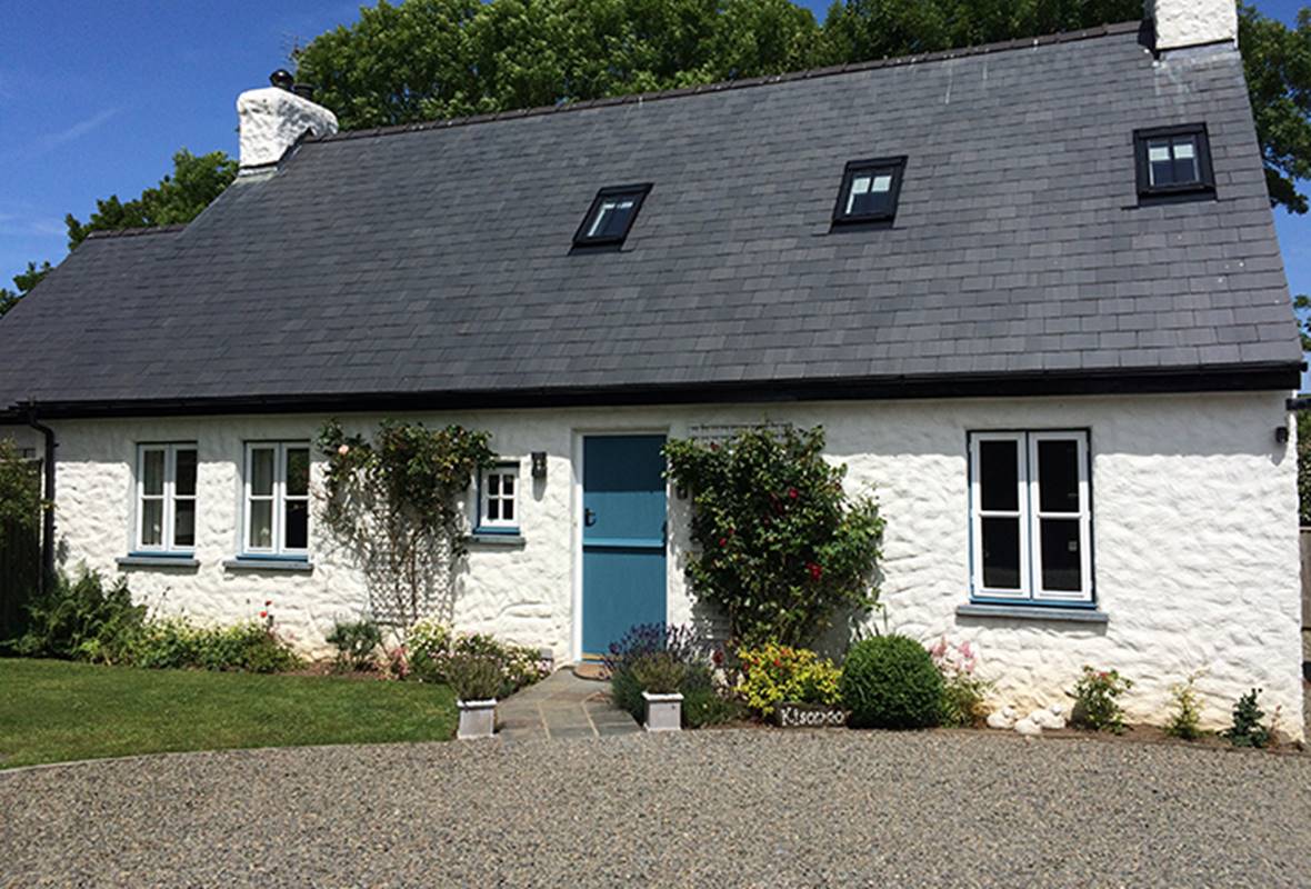 Kisongo Newport 4 Star Holiday Cottage In Pembrokeshire Wales